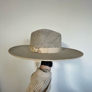 Lack of Color Ranchers Hat. Size Small 55cm. Brand new, never worn. Grey oatmeal